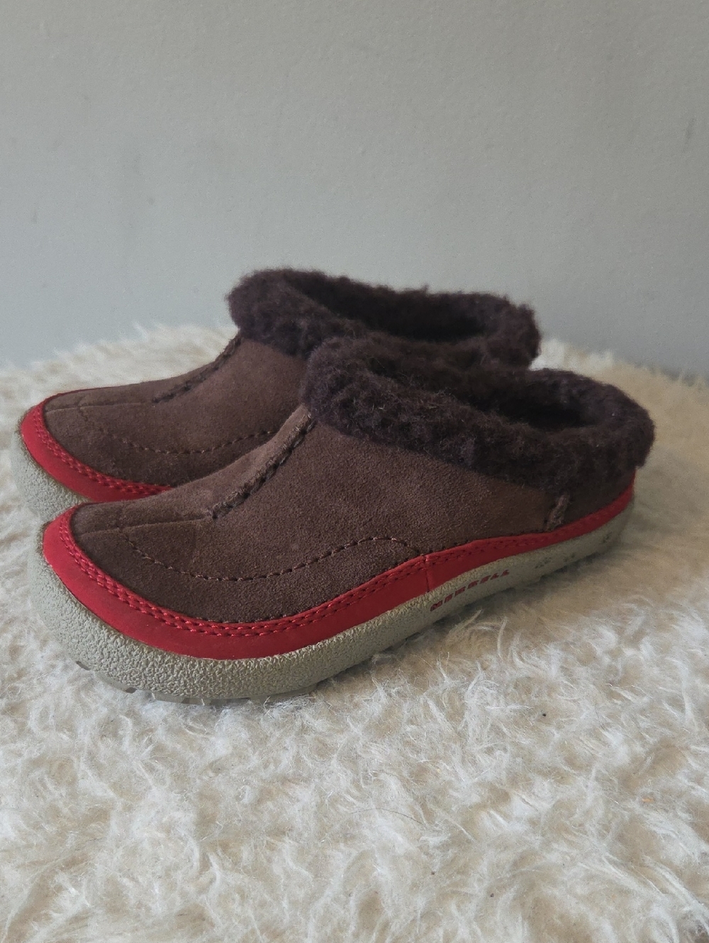 Merrell Insulated Slip On Clogs (12.5)